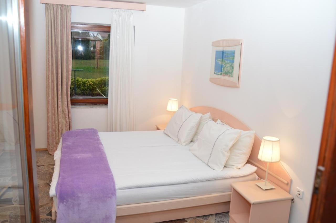 Apartments Agata Nova Vas  外观 照片